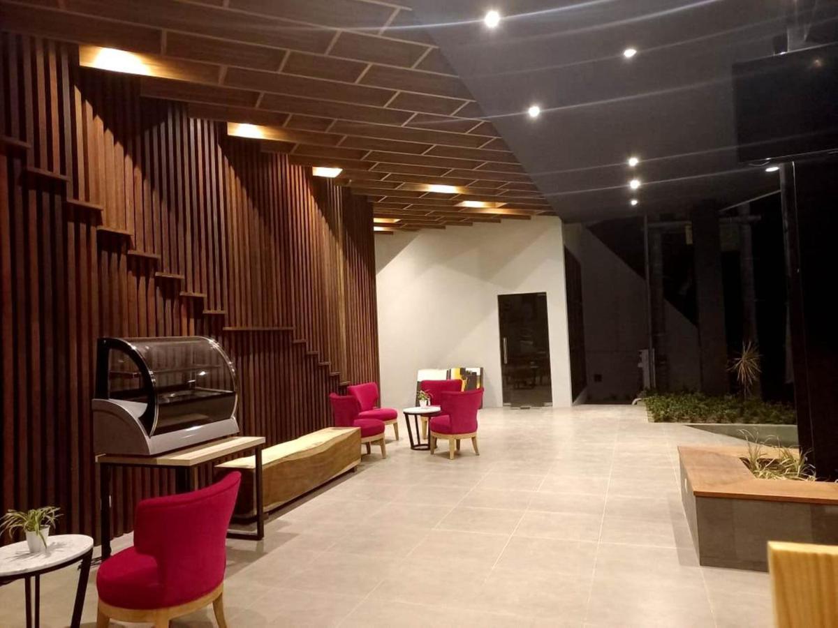 Royal Regantris Trawangan Hotel Gili Trawangan Exterior photo