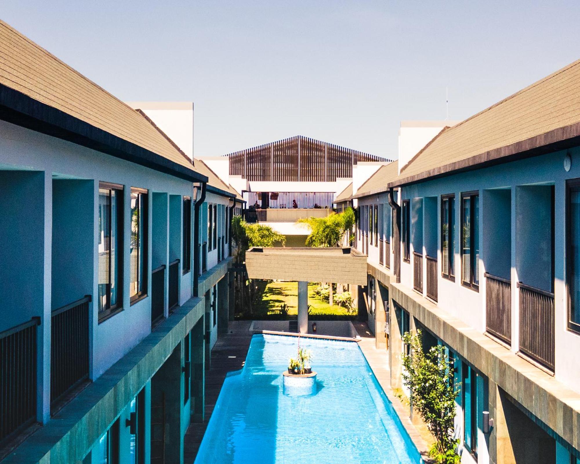 Royal Regantris Trawangan Hotel Gili Trawangan Exterior photo
